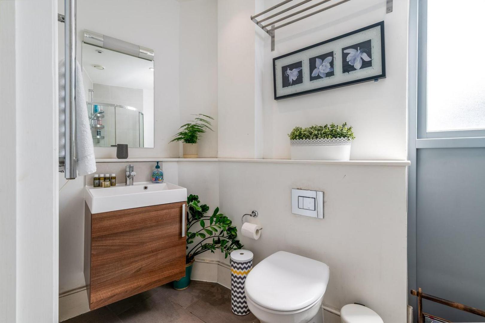Bright & Spacious Battersea Flat 伦敦 外观 照片